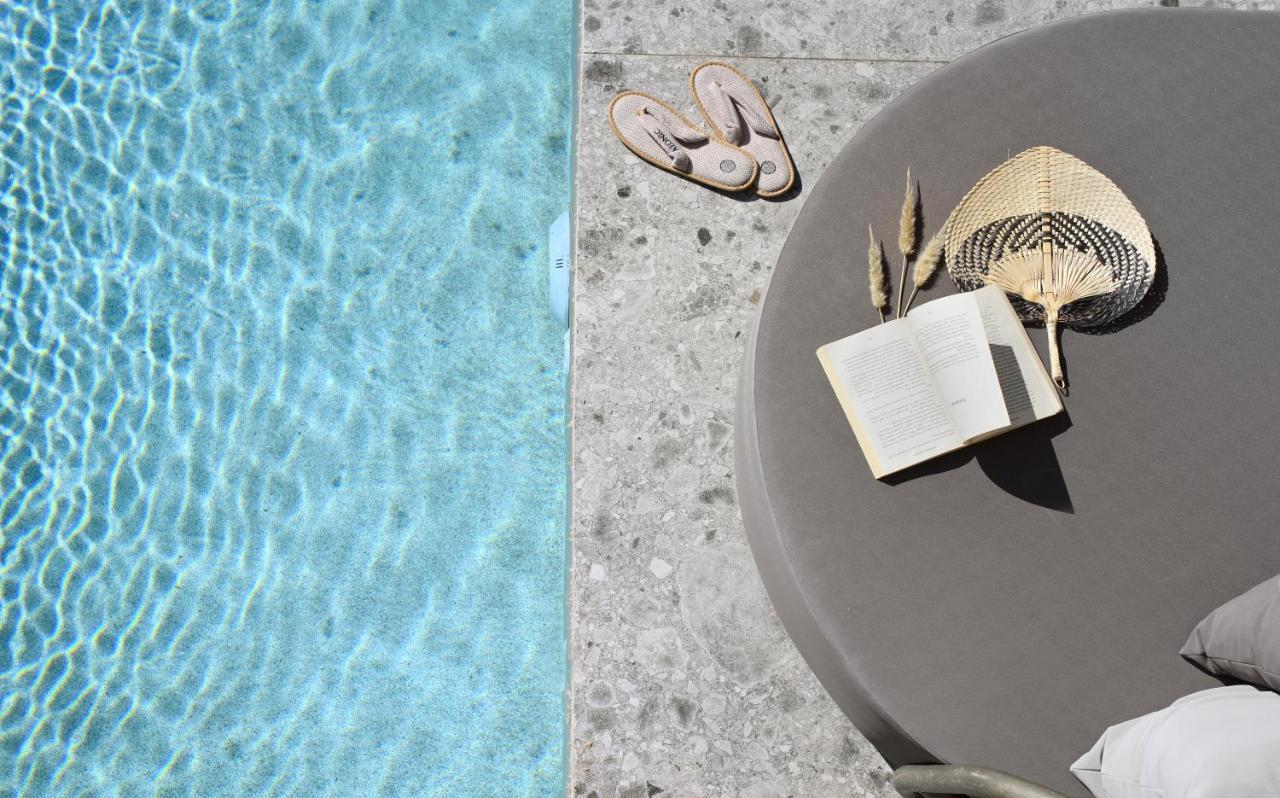 Aeonic Suites And Spa Mykonos Town 외부 사진