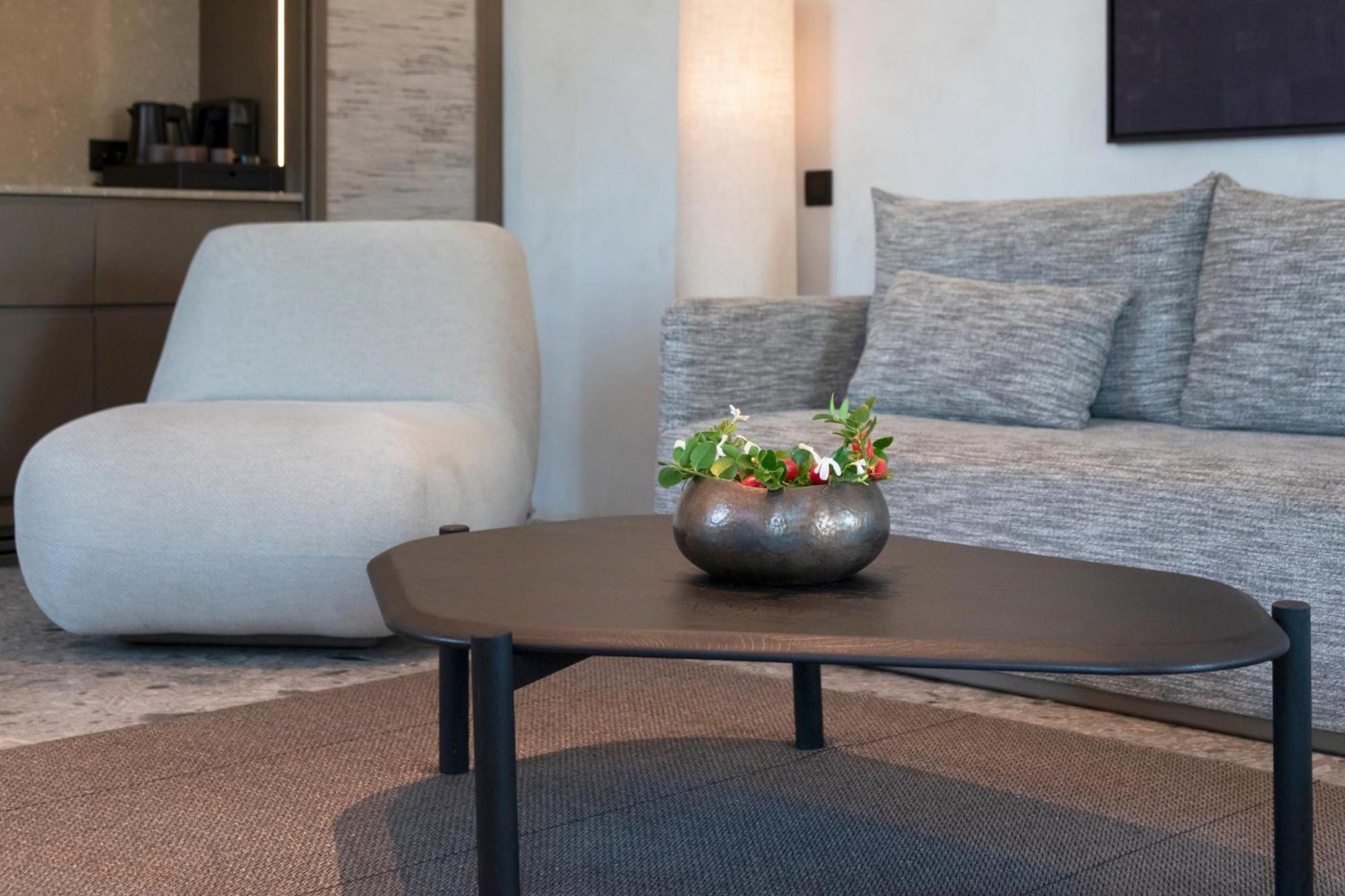 Aeonic Suites And Spa Mykonos Town 외부 사진
