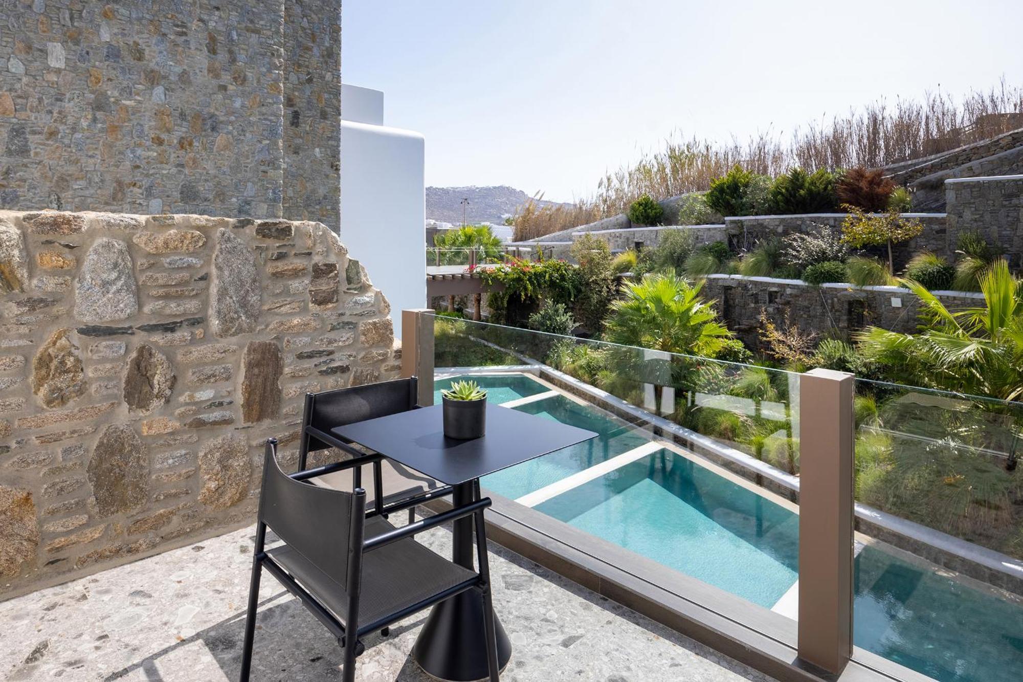 Aeonic Suites And Spa Mykonos Town 외부 사진