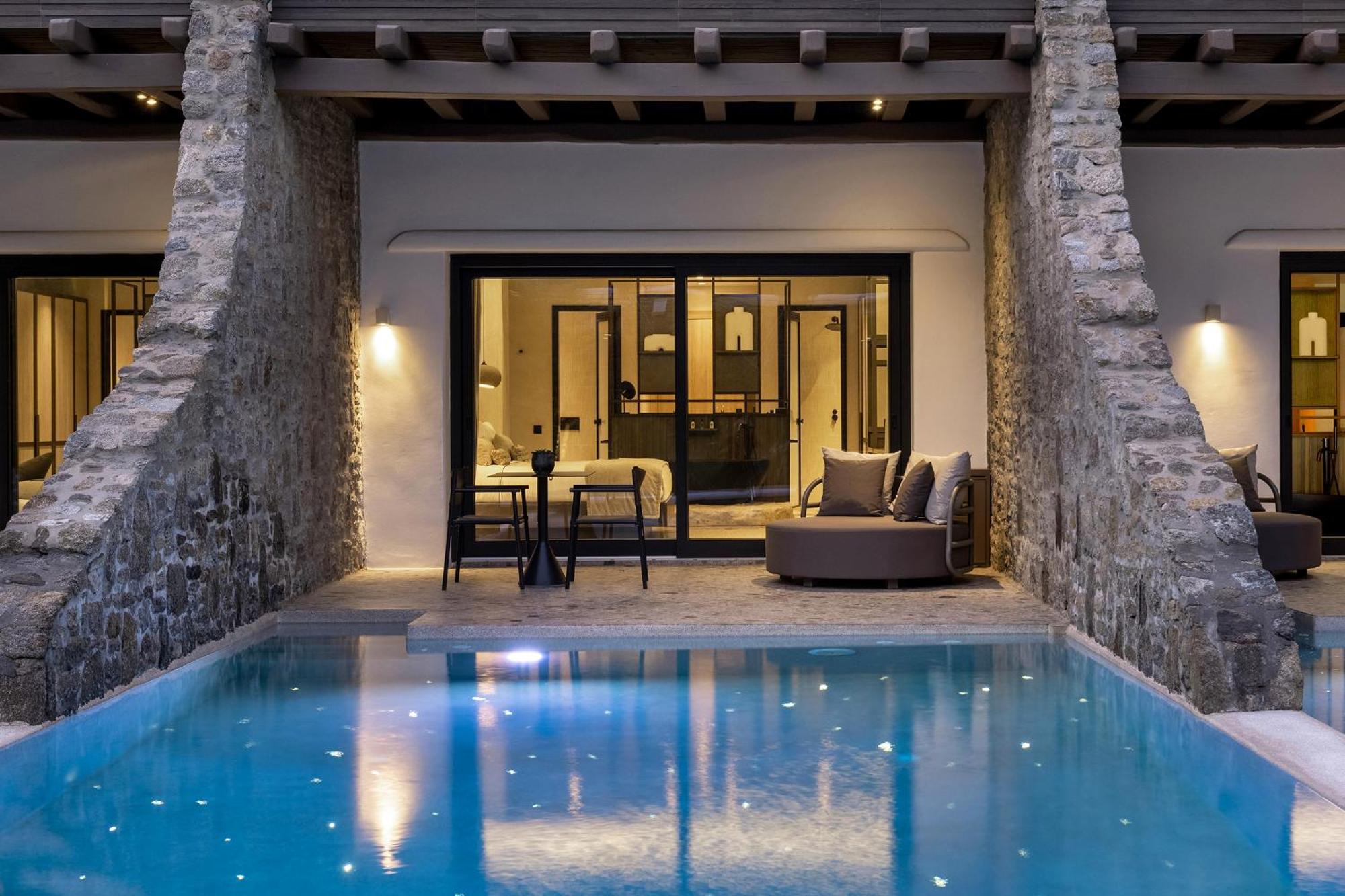 Aeonic Suites And Spa Mykonos Town 외부 사진