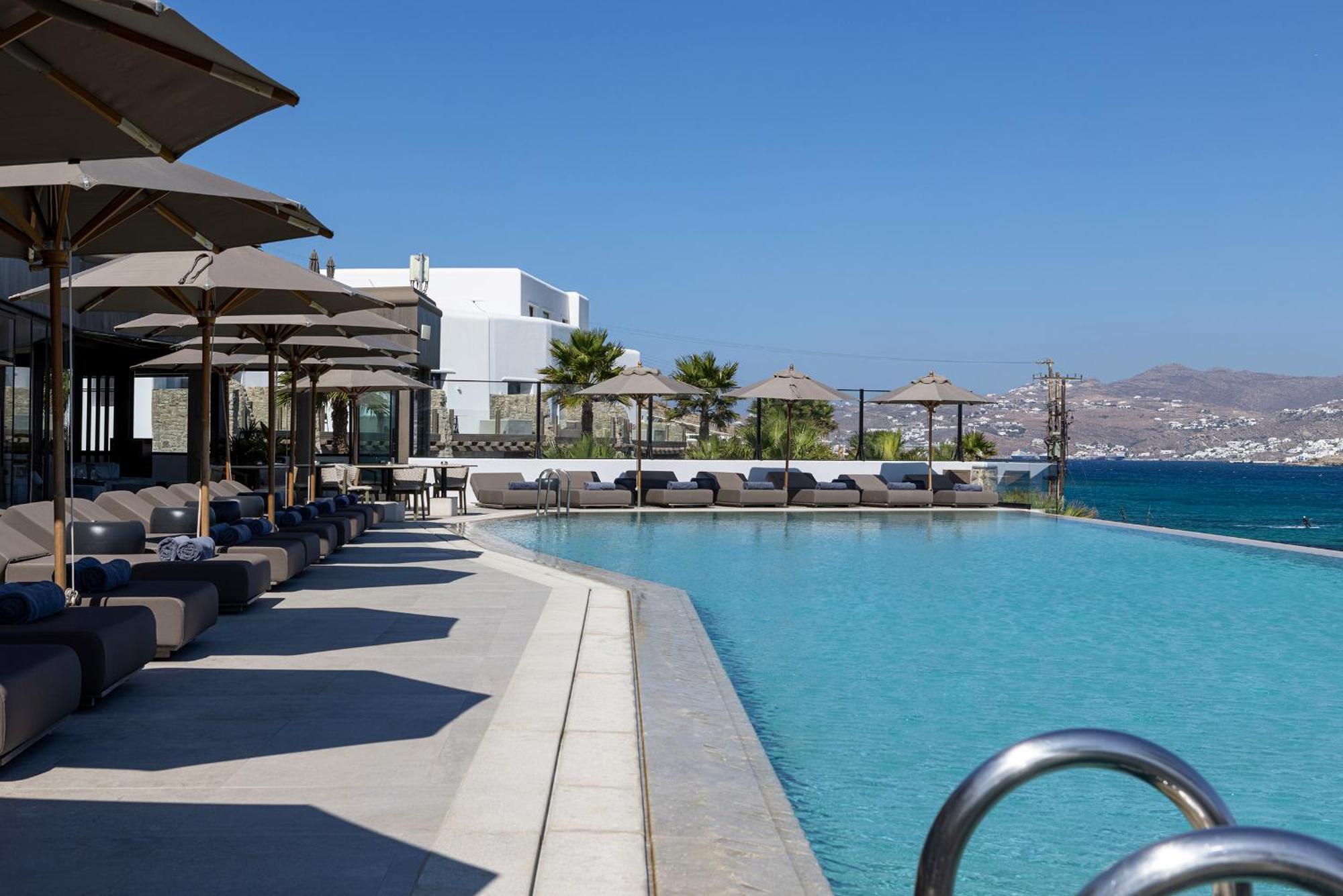 Aeonic Suites And Spa Mykonos Town 외부 사진