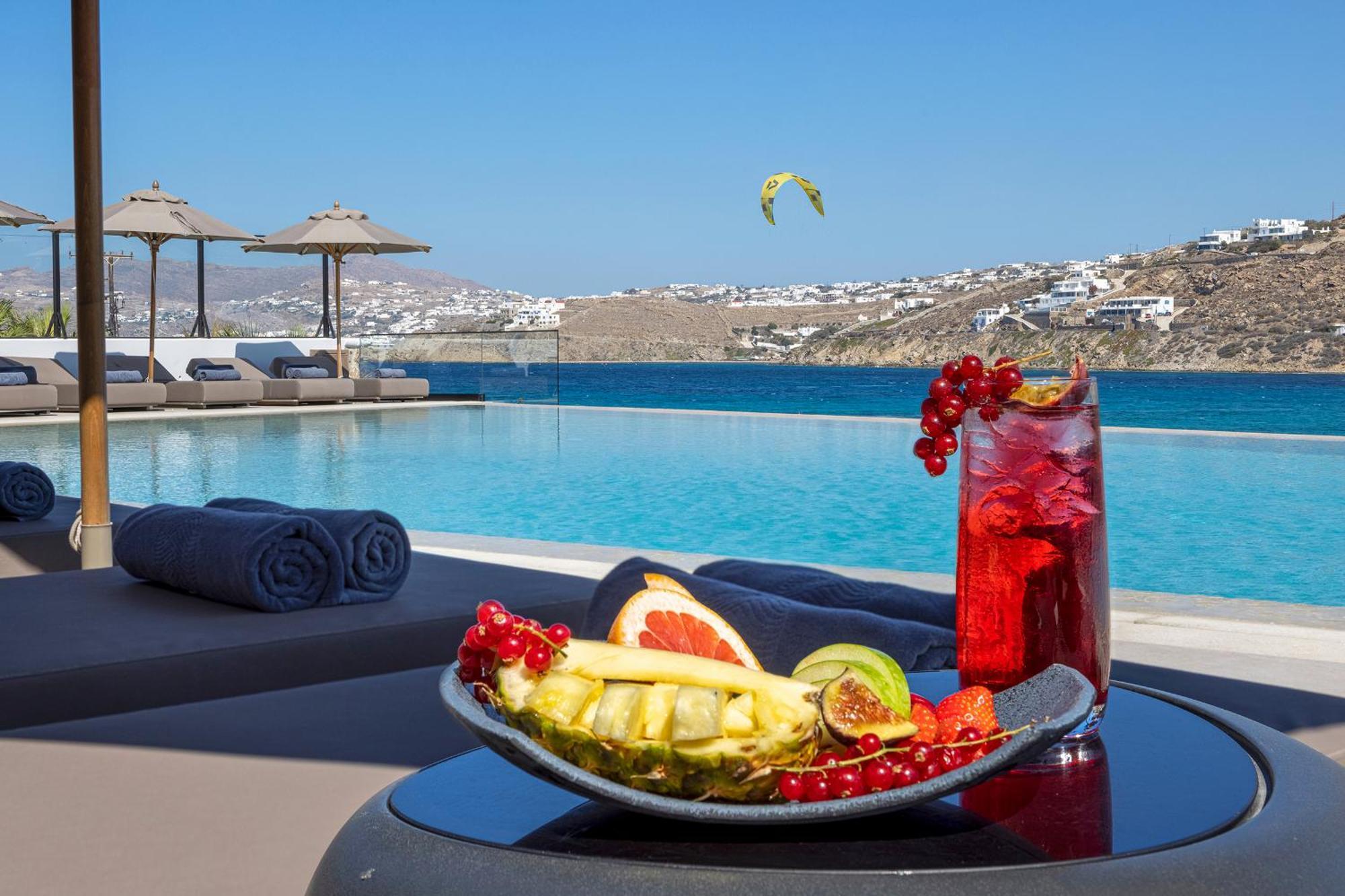 Aeonic Suites And Spa Mykonos Town 외부 사진