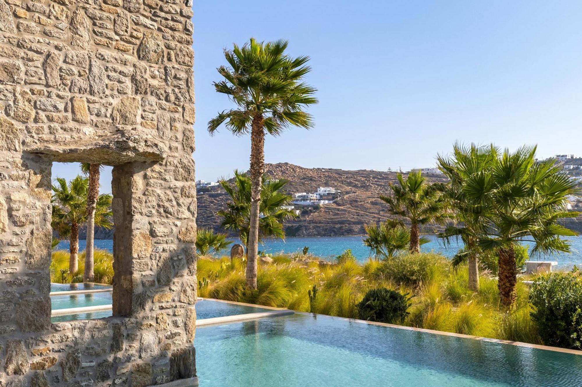 Aeonic Suites And Spa Mykonos Town 외부 사진