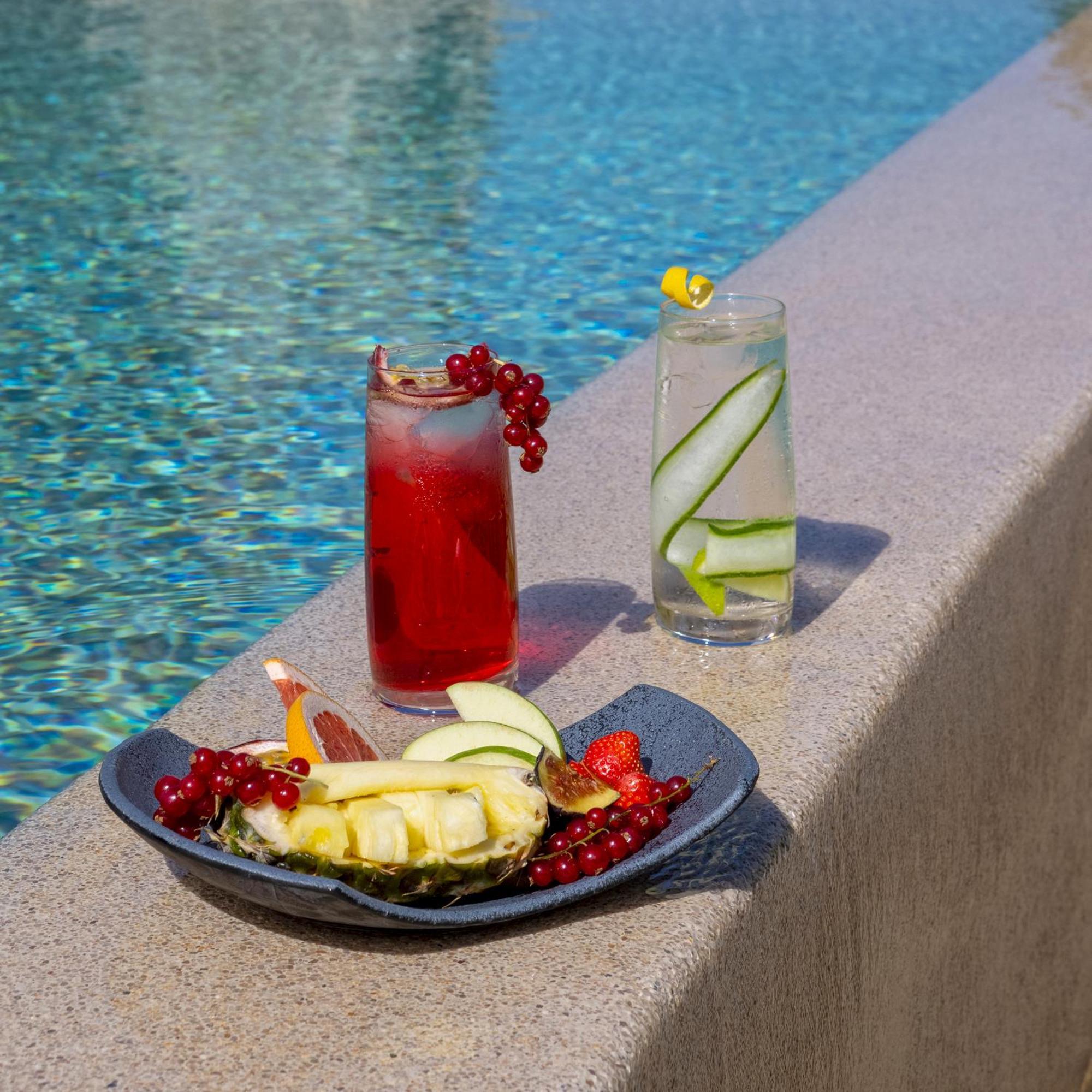 Aeonic Suites And Spa Mykonos Town 외부 사진